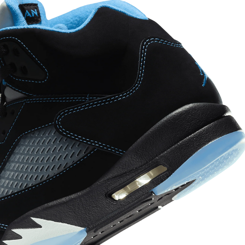 Air Jordan 5 Retro 'Black Carolina'
