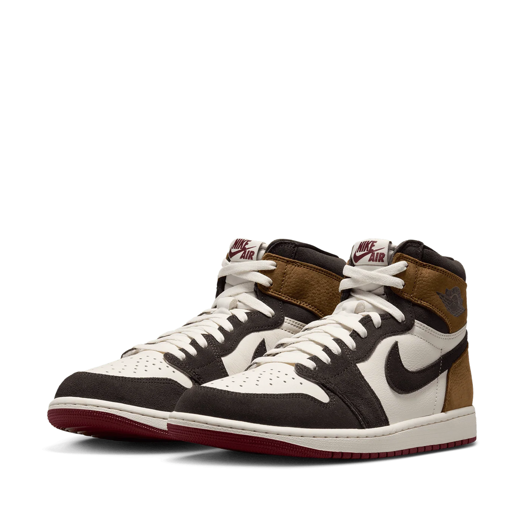 Air Jordan 1 Retro High OG 'Love Letter'